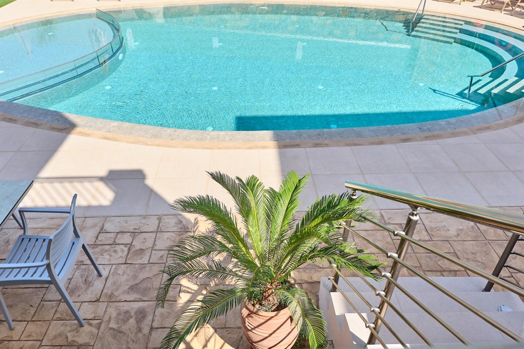 Luxury Suites In Stavromenos Esterno foto